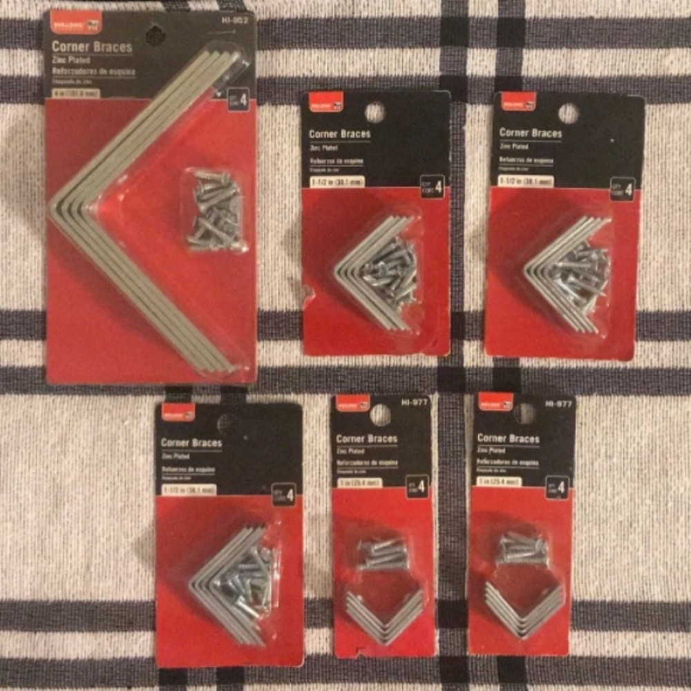 Bulldog Corner Braces~Sizes 1”, 1 1/2” & 4”